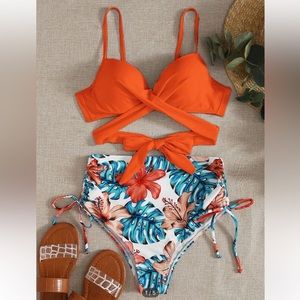 Vacation ready high waisted bikini 👙 size small